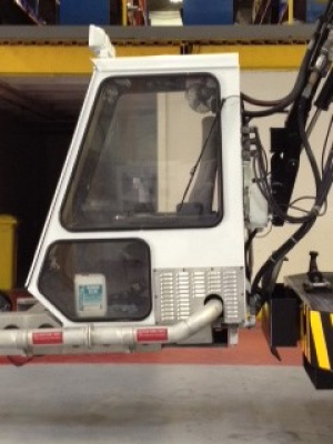 Navistar Deicer Truck